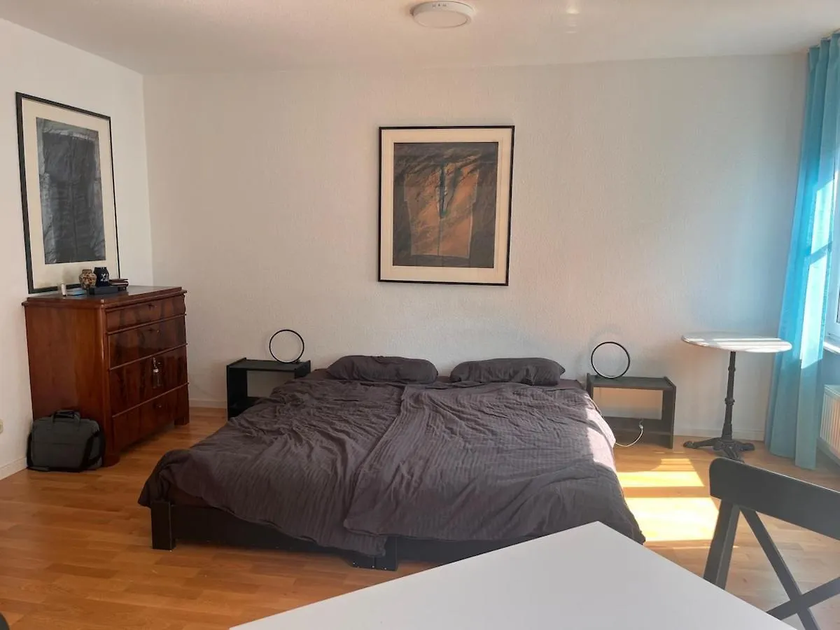 Zentrale Und Komfortable 1 Zkb Wohnung Leipzig Germany